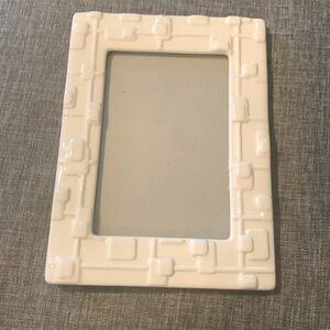 5x7 Frame holds 4x6 photo Geometric design